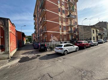 3 LOCALI A STRADELLA