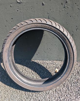 Gomme anteriore moto Pirelli Angel CiTy