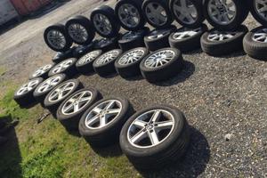 Cerchi e gomme ford ataco 5 buloni