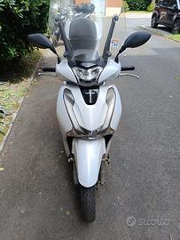 Sh 125