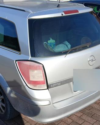 Opel Astra SW gpl
