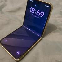 Samsung Z Flip 6