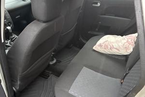 Ford fiesta anno 2005