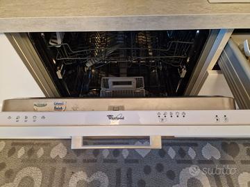 lavastoviglie Whirlpool da incasso