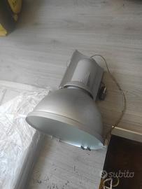 n. 3 lampadari a faro stile industriale 