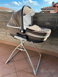 Navicella CAM con stand