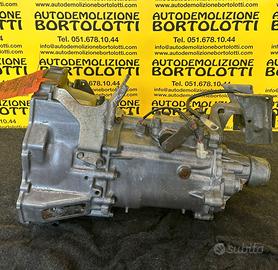 PIAGGIO PORTER cambio manuale usato DAIHATSU CB42