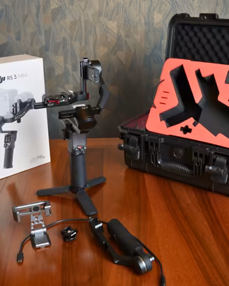 DJI RS 3 Mini + accessori SmallRig + Valigetta