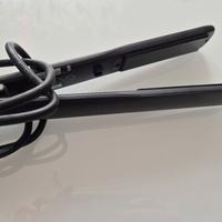 piastra capelli NUOVA