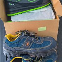 2 paia di scarpe leggere antinfortunistiche n. 47