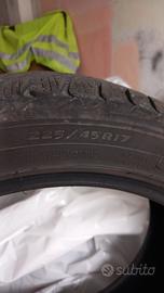 Gomme 4 Stagioni Estive / Invernali