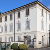 2 LOCALI A BARZANÒ