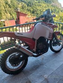Suzuki big 750