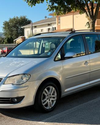 TOURAN ECO FUEL 7 POSTI