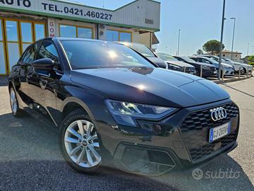 AUDI A3 SPB 30 TDI Business/BLACKFRIDAY
