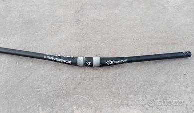 Race face turbine handlebar
