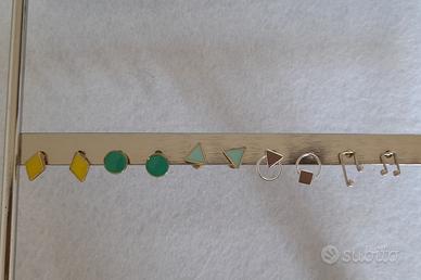 Orecchini a vite 5coppie metallo e laccato