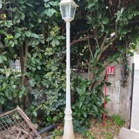 Lampione lanterna da giardino