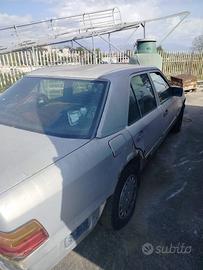 Ricambi usati MERCEDES 250D