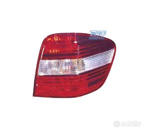 FANALE DX MERCEDES ML W164 05-08 LATERALE CROMATO