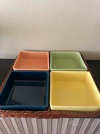 Set composto da quattro vasetti
