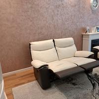 2 divani:   2 posti e 3 posti