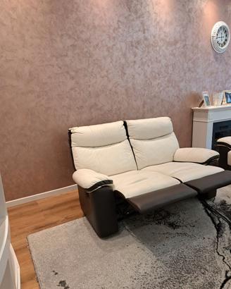 2 divani:   2 posti e 3 posti