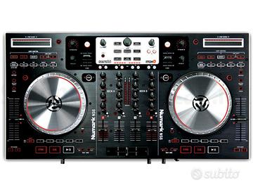 Consolle DJ marca Numark Ns6