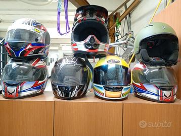 Caschi moto, kart e scooter.