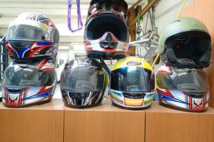 Caschi moto, kart e scooter.