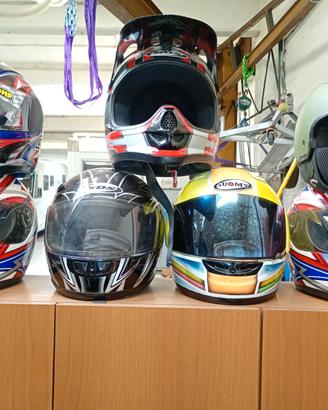 Caschi moto, kart e scooter.