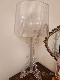 Lampada da tavolo Bourgie di Kartell