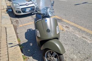vespa 200 l GRANTURISMO