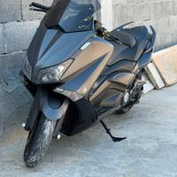 TMAX530 2012