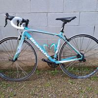 Bianchi Impulso bicicletta da corsa