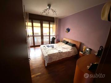 Camera matrimoniale Europeo in ciliegio