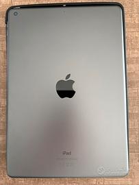 iPad  8ª Generazione (2020) - WI-FI