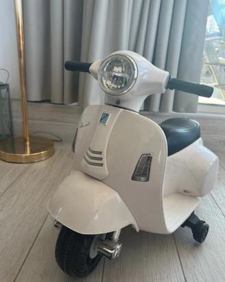 Vespa bimbo
