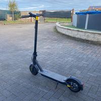 Monopattino elettrico Xiaomi S1