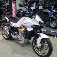 Moto Guzzi V100 Mandello 2025 da 117 al mese