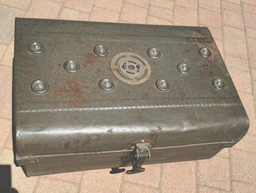 baule ferro anni 40