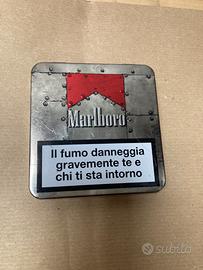 Contenitore Marlboro barattolo latta