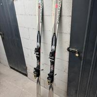 Sci Dynastar Contact Groove Ti con attacchi