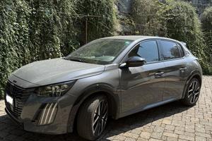 Peugeot 208GT hybrid distibuzione catena metallica