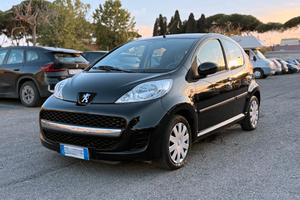 Peugeot 107 1.0 68CV 5p. - 2011