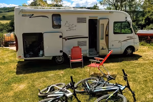 MOTORHOME