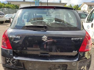 Portellone nudo SUZUKI SWIFT del 2009
