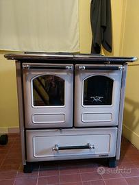CUCINA/STUFA A LEGNA