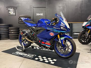 Yamaha R3 CUP