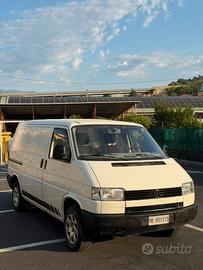 Vw transporter t4 2.4 ASI 1995